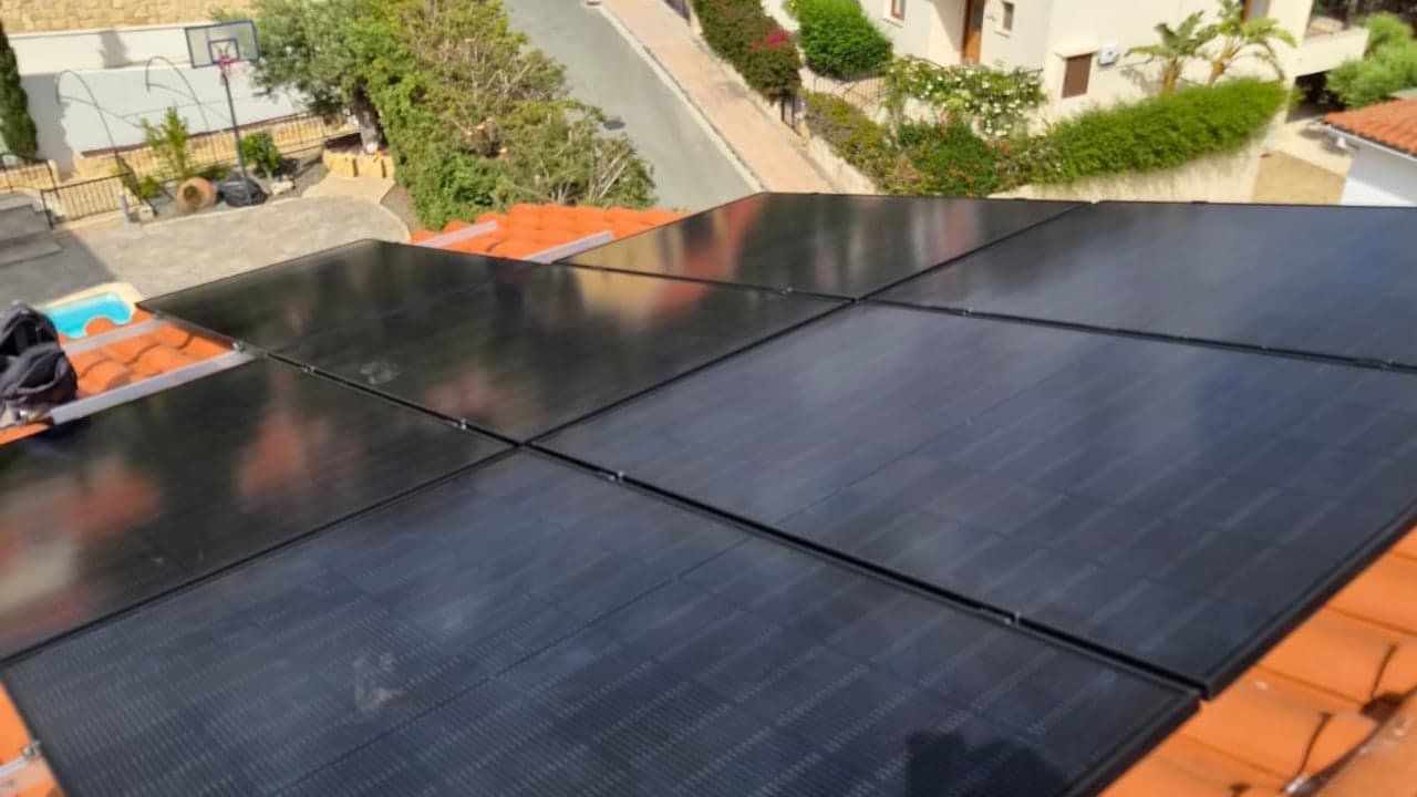 Solar Inverters in Cyprus: How to Choose in 2026
